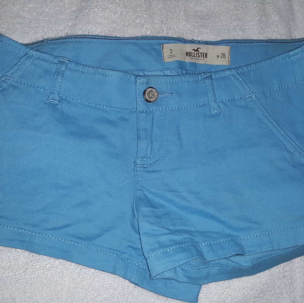 Teenager Hollister shorts, no flawless
